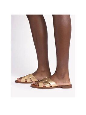 Penelope Chilvers Basque Leather Sandals in Gold Sz EU41/US10